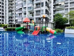 The Parc Condominium (D5), Condominium #570460491